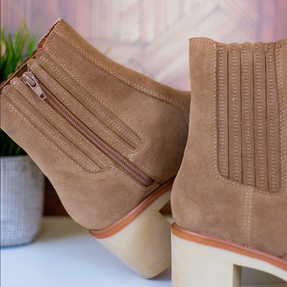 Nora Ankle Boot - Picture 3 of 5